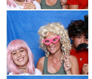 family foto booth night
